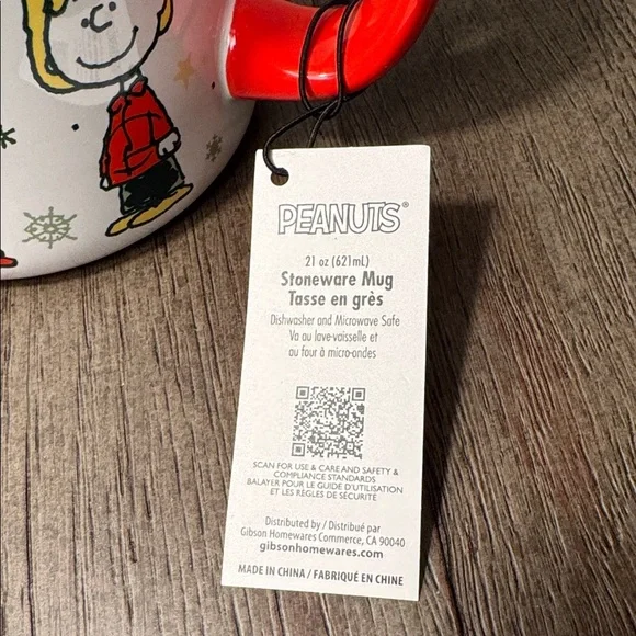 Peanuts Red and Green Holiday Mug - Picture 5 of 8